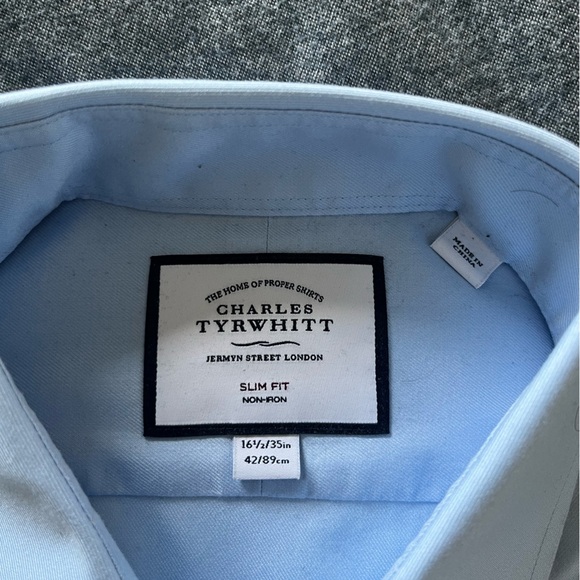 Charles Tyrwhitt Men’s Light Blue Dress Shirt - Picture 2 of 3